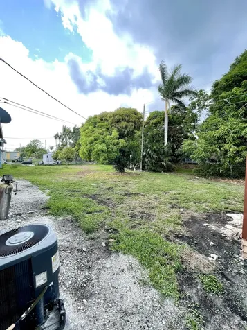 616 Sw 13th Street Belle Glade FL 33430