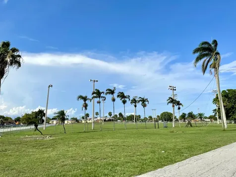 616 Sw 13th Street Belle Glade FL 33430