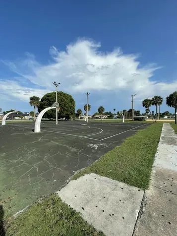 616 Sw 13th Street Belle Glade FL 33430