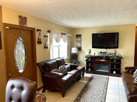616 Sw 13th Street Belle Glade FL 33430