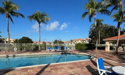 1590 S 42nd Circle Vero Beach FL 32967