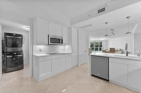 550 Se Mizner Boulevard Boca Raton FL 33432
