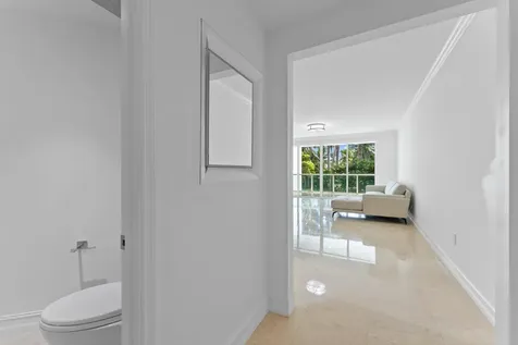 550 Se Mizner Boulevard Boca Raton FL 33432