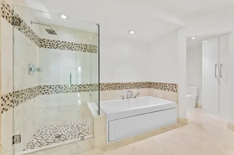550 Se Mizner Boulevard Boca Raton FL 33432