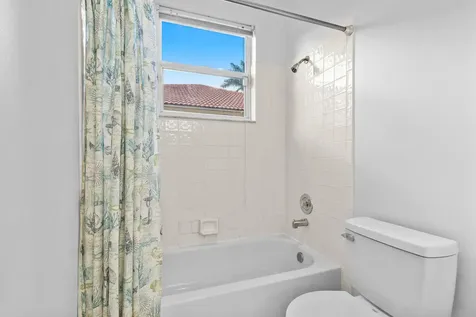 10111 Umberland Place Boca Raton FL 33428