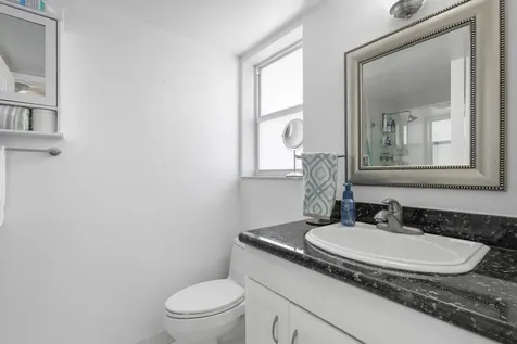 7 Colonial Club Drive Boynton Beach FL 33435