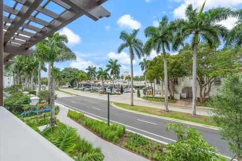 220 SE Mizner Boulevard Boca Raton FL 33432