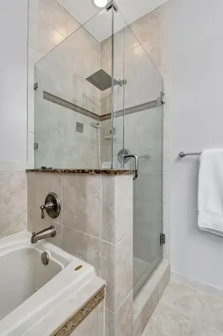 850 Nw 83rd Lane Boca Raton FL 33487
