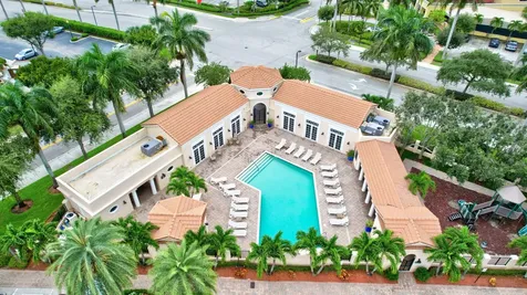 850 Nw 83rd Lane Boca Raton FL 33487