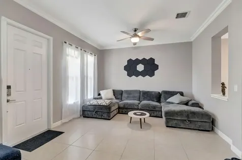 850 Nw 83rd Lane Boca Raton FL 33487