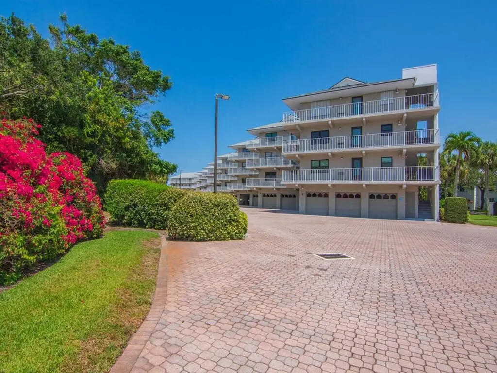 5300 Highway A1a Vero Beach FL 32963