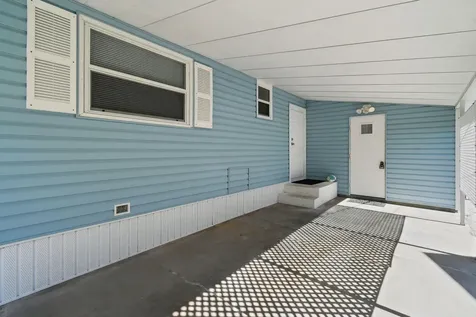 24 Se Fork Terrace Stuart FL 34997