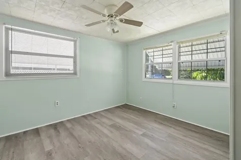 24 Se Fork Terrace Stuart FL 34997