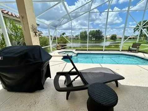 360 NW Shoreline Circle Port Saint Lucie FL 34986