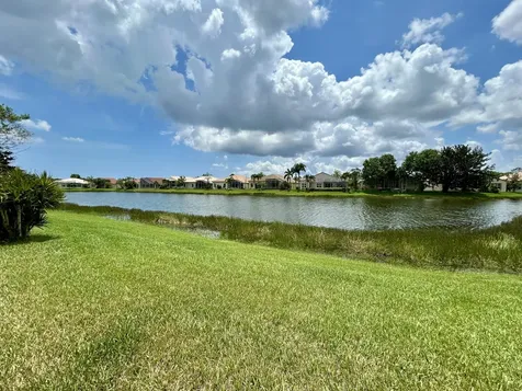 360 NW Shoreline Circle Port Saint Lucie FL 34986