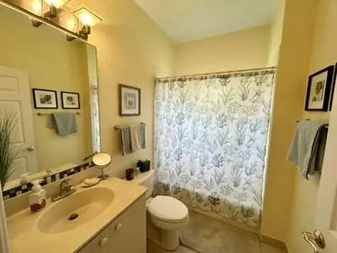 360 NW Shoreline Circle Port Saint Lucie FL 34986