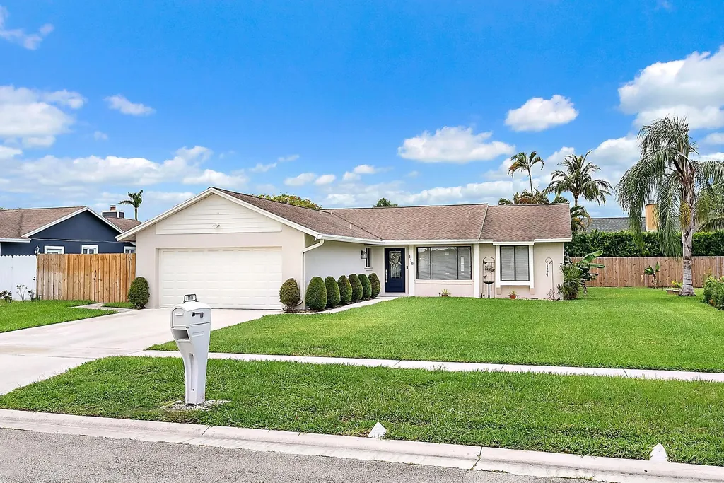 110 Parkwood Drive Royal Palm Beach FL 33411