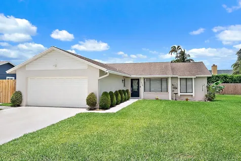 110 Parkwood Drive Royal Palm Beach FL 33411