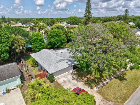 1197 Belmore Terrace Wellington FL 33414
