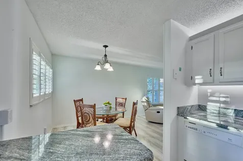70 Royal Oak Court Vero Beach FL 32962