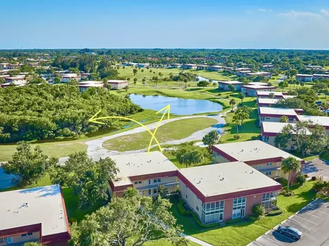 70 Royal Oak Court Vero Beach FL 32962
