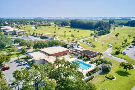 70 Royal Oak Court Vero Beach FL 32962