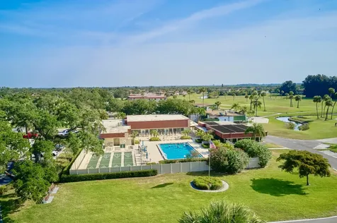 70 Royal Oak Court Vero Beach FL 32962