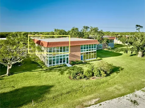 70 Royal Oak Court Vero Beach FL 32962
