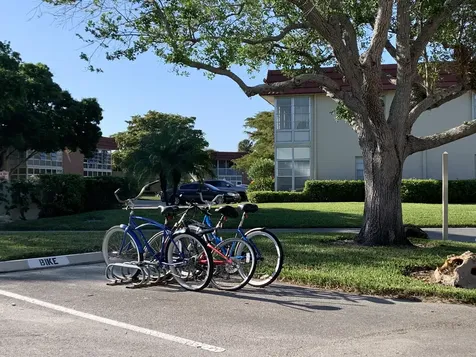 70 Royal Oak Court Vero Beach FL 32962