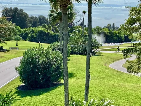 70 Royal Oak Court Vero Beach FL 32962