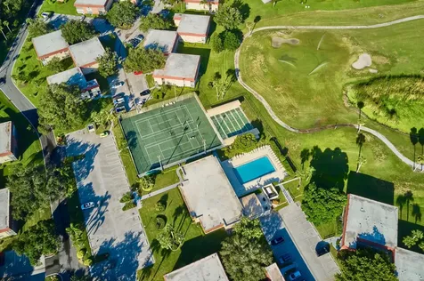 70 Royal Oak Court Vero Beach FL 32962