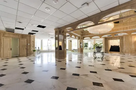 3180 S Ocean Drive Hallandale Beach FL 33009