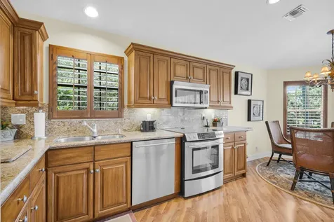 222 Legendary Circle Palm Beach Gardens FL 33418