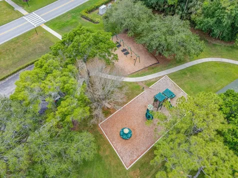 222 Legendary Circle Palm Beach Gardens FL 33418