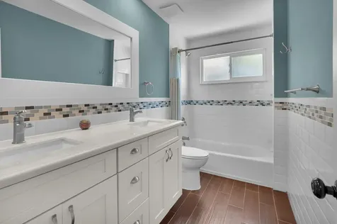6851 Giralda Circle Boca Raton FL 33433