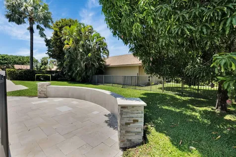 6851 Giralda Circle Boca Raton FL 33433
