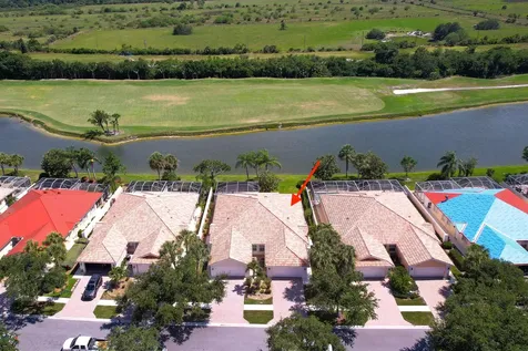 1056 Sw Balmoral Trace Stuart FL 34997