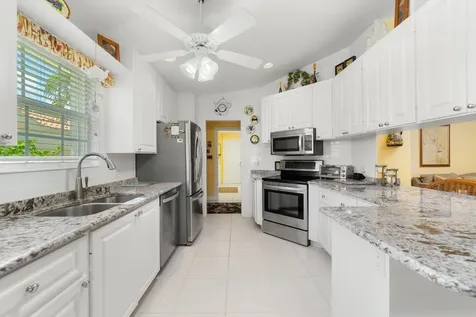 1056 Sw Balmoral Trace Stuart FL 34997