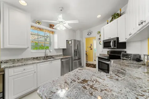 1056 Sw Balmoral Trace Stuart FL 34997