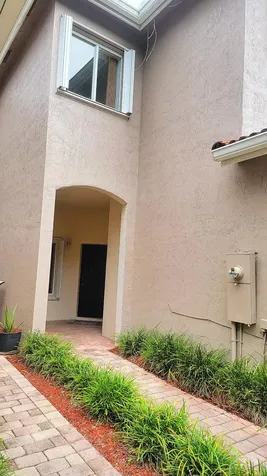 2367 Se 19th Street Homestead FL 33035
