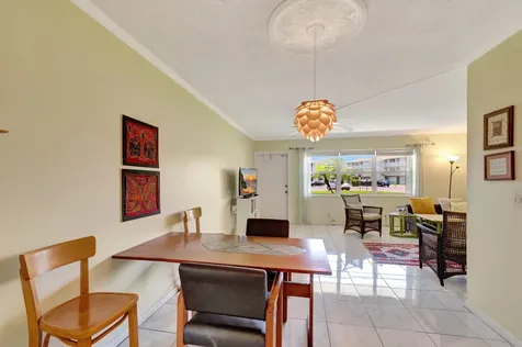210 Horizons Boynton Beach FL 33435