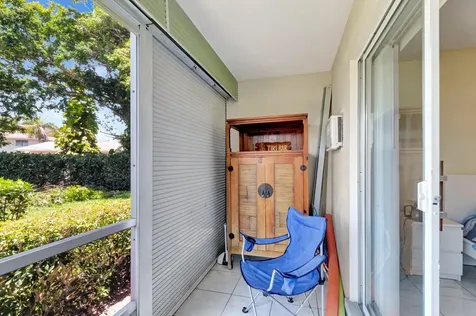 210 Horizons Boynton Beach FL 33435