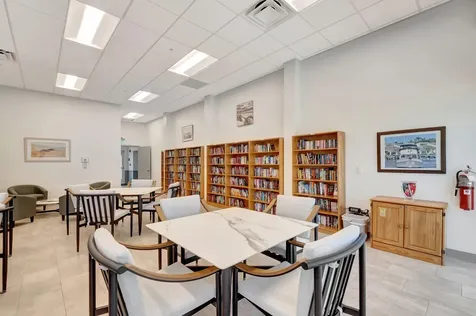 210 Horizons Boynton Beach FL 33435