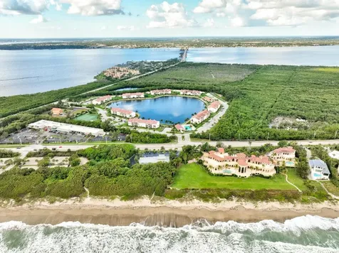 4468 NE Ocean Boulevard Jensen Beach FL 34957