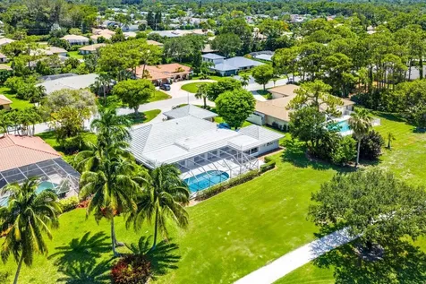 489 S Country Club Drive Atlantis FL 33462