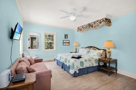 519 28th Street West Palm Beach FL 33407