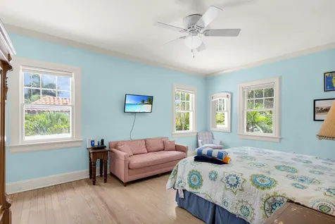519 28th Street West Palm Beach FL 33407