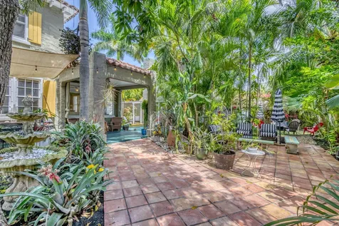 519 28th Street West Palm Beach FL 33407