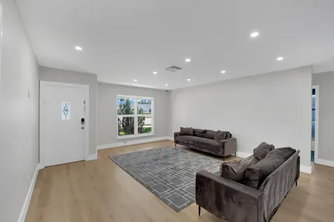 600 Nw 12th Avenue Boca Raton FL 33486