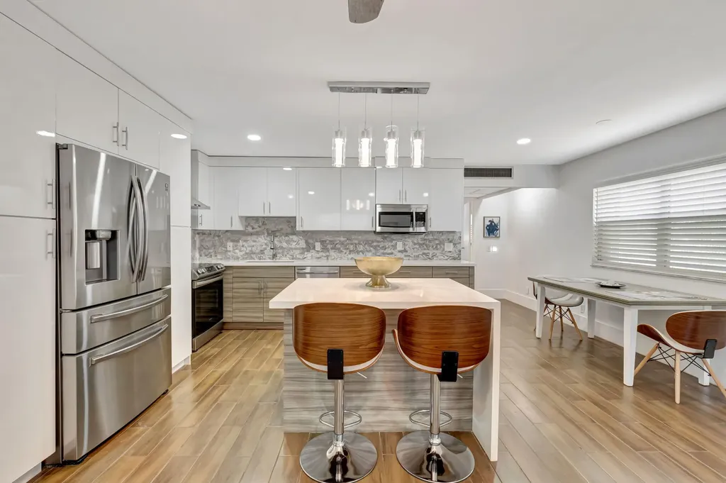 187 Seville H Delray Beach FL 33446